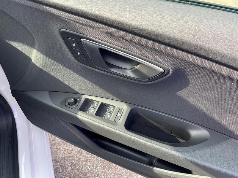 SEAT Leon Leon 1.2 TSI SE DSG Euro 6 (s/s) 5dr - U7152