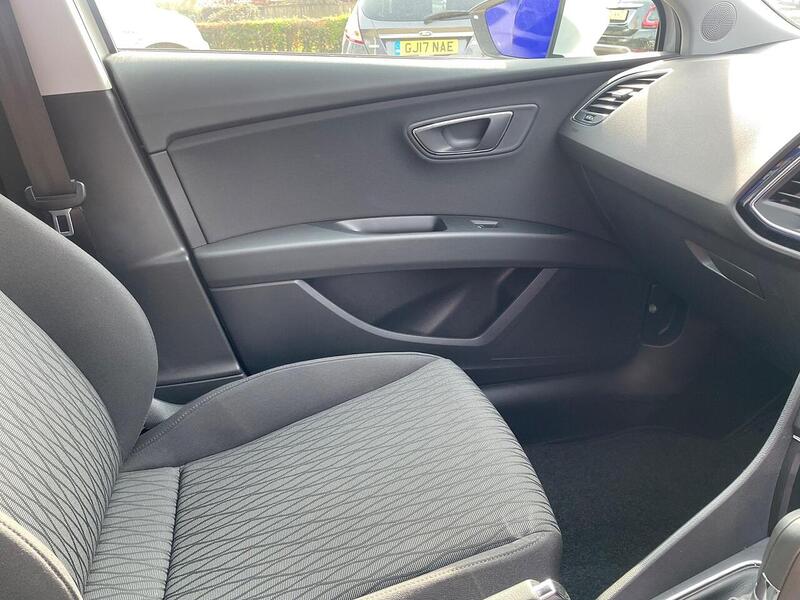 SEAT Leon Leon 1.2 TSI SE DSG Euro 6 (s/s) 5dr - U7152