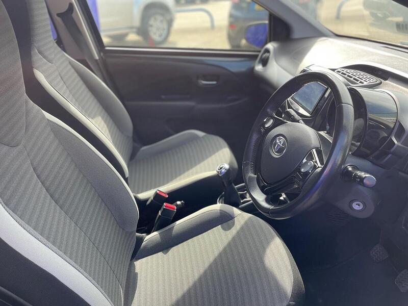Toyota AYGO AYGO 1.0 VVT-i x-trend Euro 6 5dr - U7155