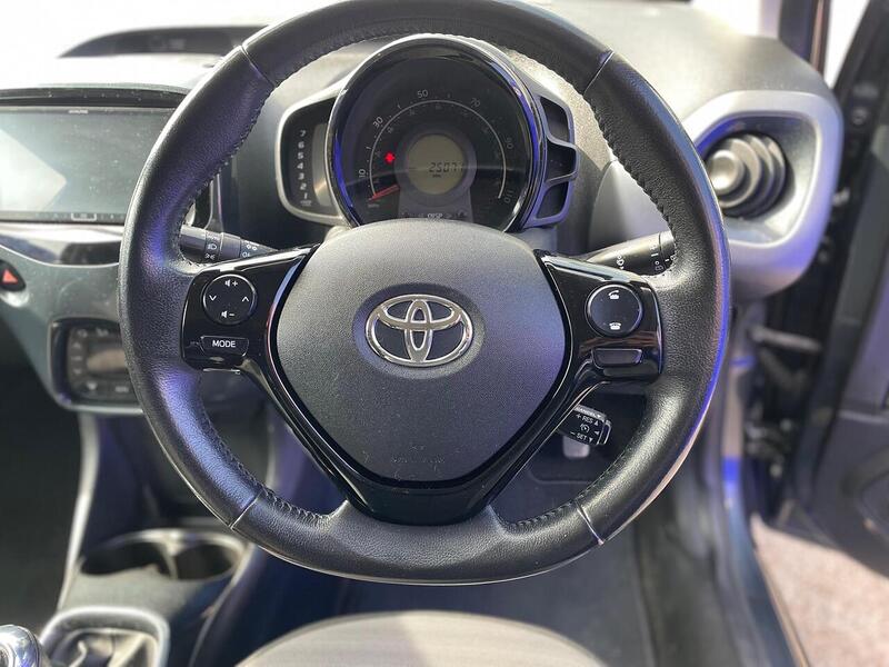 Toyota AYGO AYGO 1.0 VVT-i x-trend Euro 6 5dr - U7155