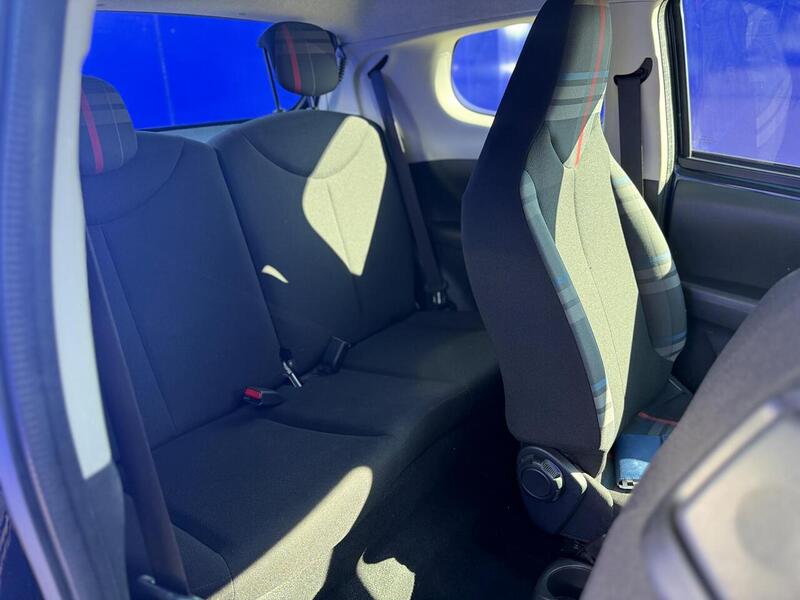 Peugeot 108 108 1.0 VTi Active Euro 5 3dr Euro 5 - U7161