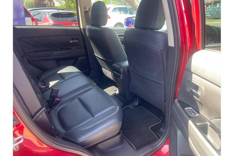 Mitsubishi Outlander Outlander 2.0h 12kWh GX4hs CVT 4WD Euro 6 (s/s) 5dr - U7165