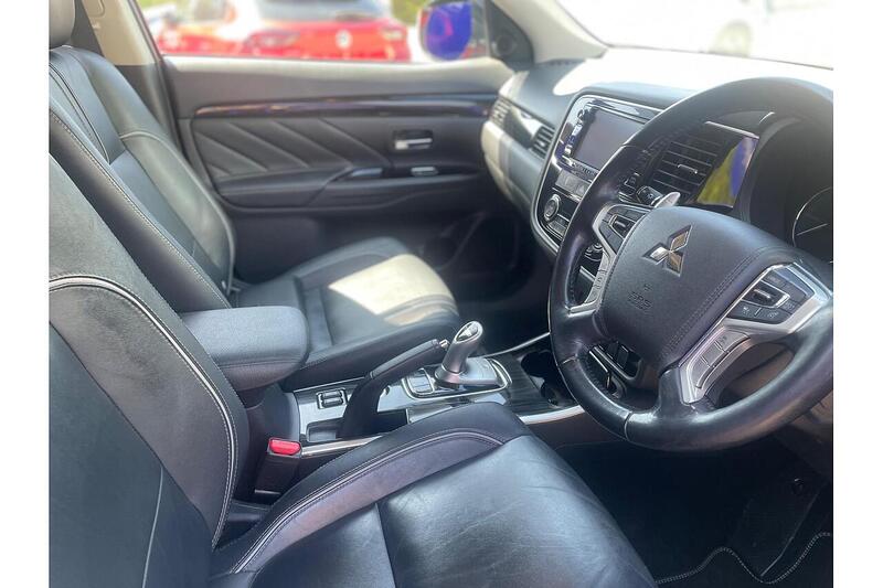 Mitsubishi Outlander Outlander 2.0h 12kWh GX4hs CVT 4WD Euro 6 (s/s) 5dr - U7165