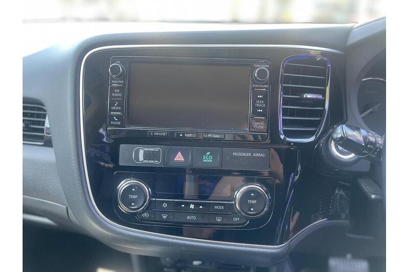 Mitsubishi Outlander Outlander 2.0h 12kWh GX4hs CVT 4WD Euro 6 (s/s) 5dr - U7165