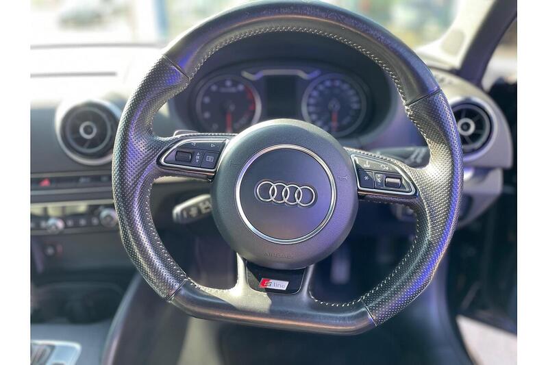 Audi A3 A3 1.8 TFSI S line S Tronic Euro 5 (s/s) 3dr - U7167