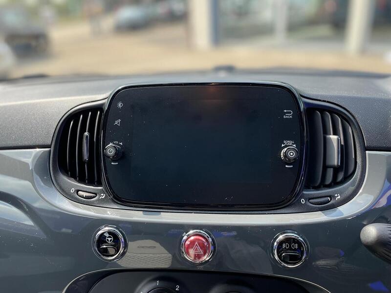 Fiat 500 1.0 MHEV Dolcevita Hatchback 3dr Petrol Manual Euro 6 (s/s) (70 bhp) - U7179