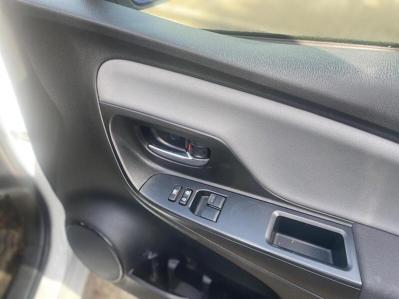 Toyota Yaris 1.5 VVT-i Icon Tech Hatchback 5dr Petrol CVT Euro 6 (111 ps) - U7191