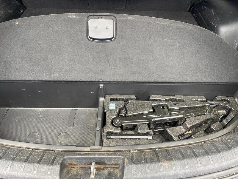 Hyundai Santa Fe 2.2 CRDi Blue Drive Premium SUV 5dr Diesel Manual 4WD Euro 6 (s/s) (200 ps) - U7195