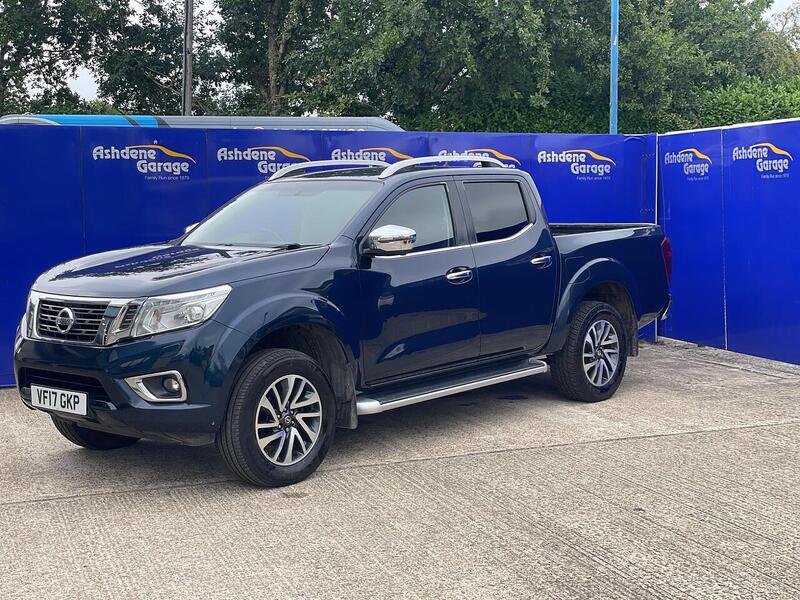 Nissan Navara 2.3 dCi Tekna Pickup Double Cab 4dr Diesel Auto 4WD Euro 6 (190 ps) - U7198