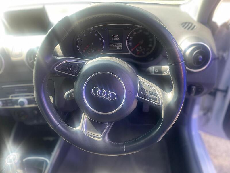 Audi A1 1.0 TFSI SE Sportback 5dr Petrol Manual Euro 6 (s/s) (95 ps) - U7208