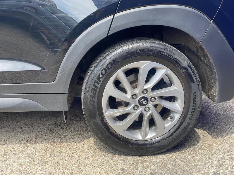 Hyundai TUCSON 1.6 GDi Blue Drive SE Nav SUV 5dr Petrol Manual Euro 6 (s/s) (132 ps) - U7211