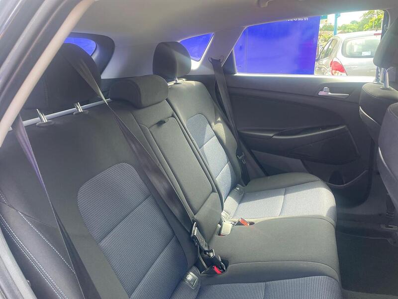Hyundai TUCSON 1.6 GDi Blue Drive SE Nav SUV 5dr Petrol Manual Euro 6 (s/s) (132 ps) - U7211