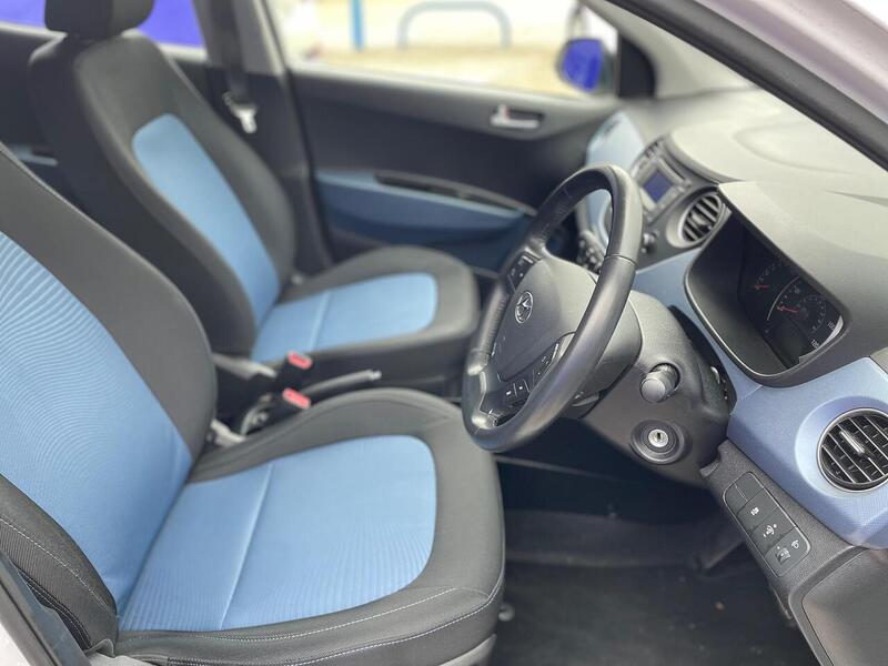 Hyundai i10 1.2 Premium Auto Euro 6 5dr - U7220