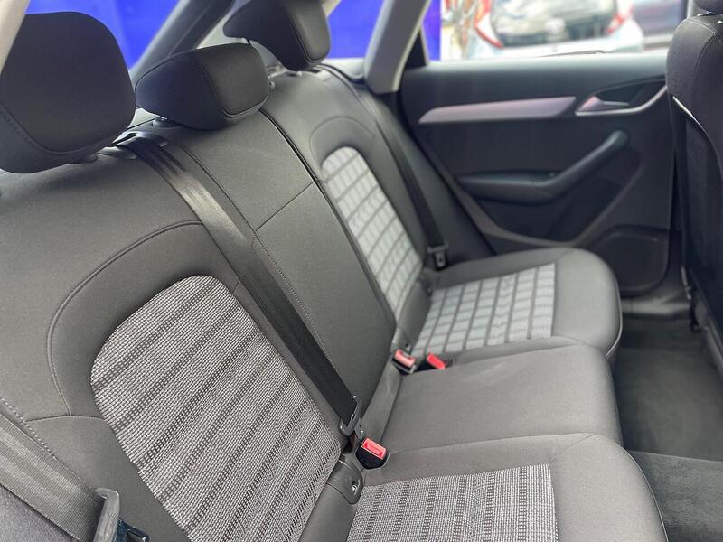 Audi Q3 2.0 TDI SE SUV 5dr Diesel Manual Euro 6 (s/s) (150 ps) - U7223