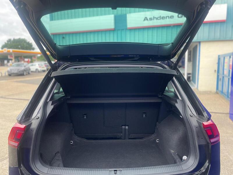 Volkswagen Tiguan 1.5 TSI Active SUV 5dr Petrol DSG Euro 6 (s/s) (150 ps) - U7225