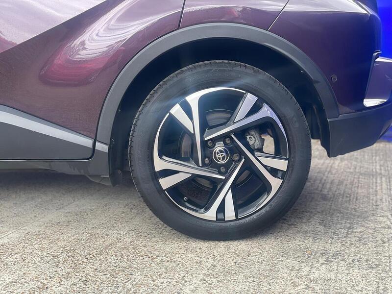 Toyota C-HR 1.8 VVT-h GPF Design SUV 5dr Petrol Hybrid CVT Euro 6 (s/s) (122 ps) - U7226