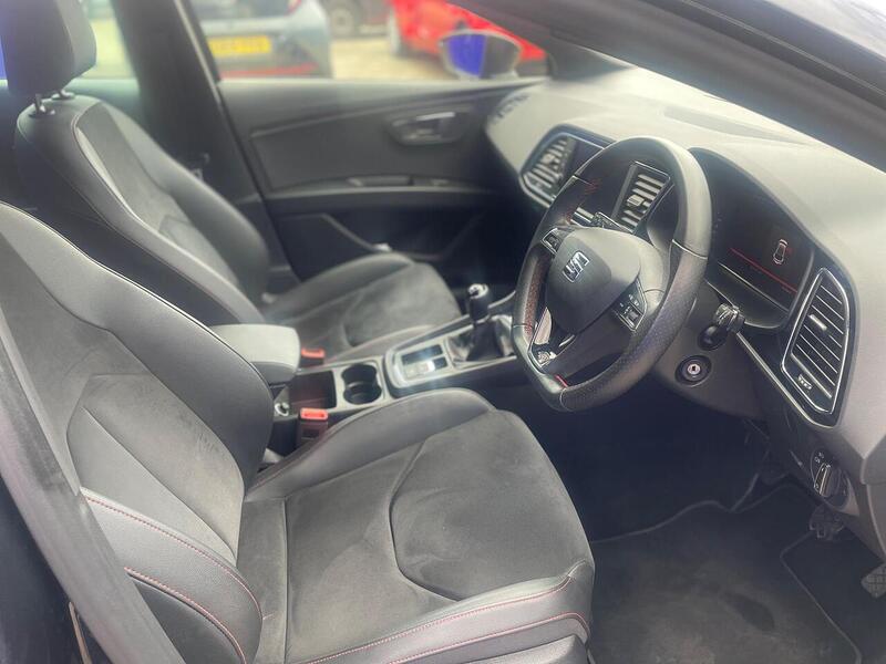 SEAT Leon 1.5 TSI EVO FR Black Edition Hatchback 5dr Petrol Manual Euro 6 (s/s) (150 ps) - U7229