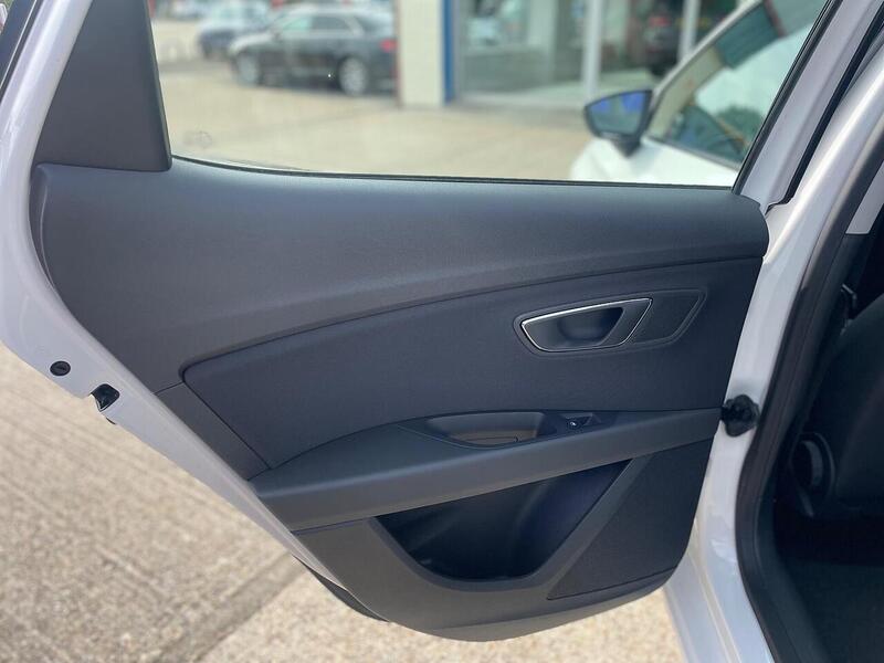 SEAT Leon 1.2 TSI SE DSG Euro 6 (s/s) 5dr - U7235