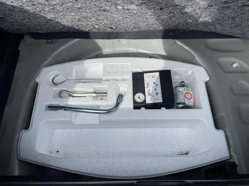 Suzuki Swift 1.2 Dualjet MHEV SZ-L Hatchback 5dr Petrol Hybrid Manual Euro 6 (s/s) (83 ps) - U7237