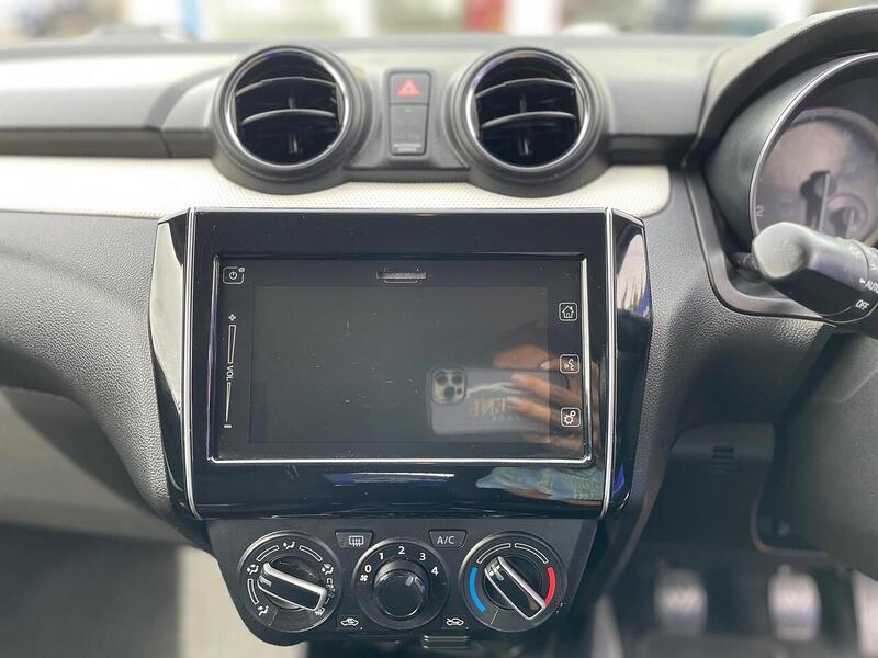 Suzuki Swift 1.2 Dualjet MHEV SZ-L Hatchback 5dr Petrol Hybrid Manual Euro 6 (s/s) (83 ps) - U7237