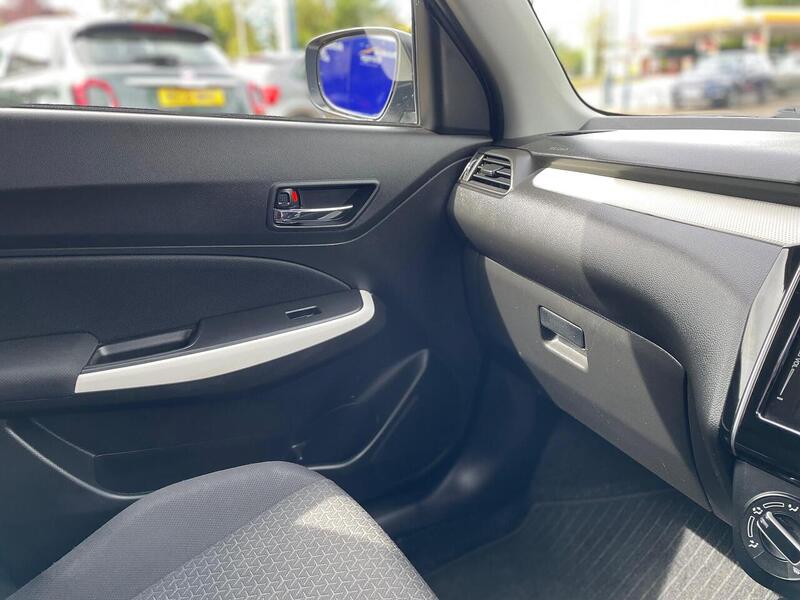 Suzuki Swift 1.2 Dualjet MHEV SZ-L Hatchback 5dr Petrol Hybrid Manual Euro 6 (s/s) (83 ps) - U7237