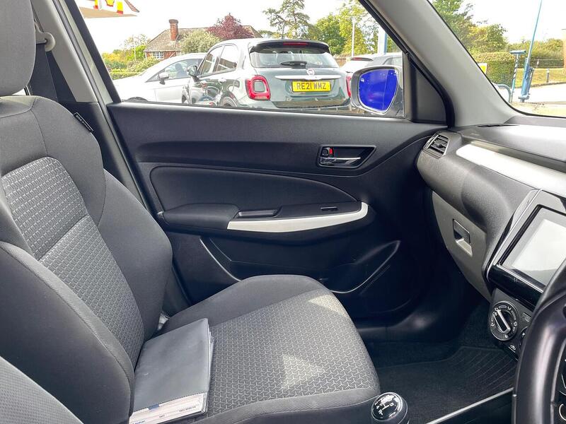 Suzuki Swift 1.2 Dualjet MHEV SZ-L Hatchback 5dr Petrol Hybrid Manual Euro 6 (s/s) (83 ps) - U7237