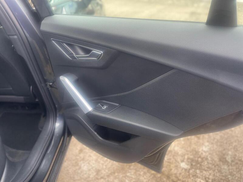 Audi Q2 1.5 TFSI CoD 35 S line SUV 5dr Petrol Manual Euro 6 (s/s) (150 ps) - U7238
