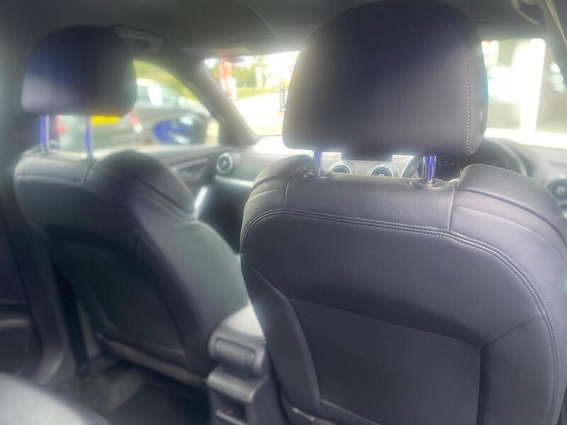 Audi Q2 1.5 TFSI CoD 35 S line SUV 5dr Petrol Manual Euro 6 (s/s) (150 ps) - U7238