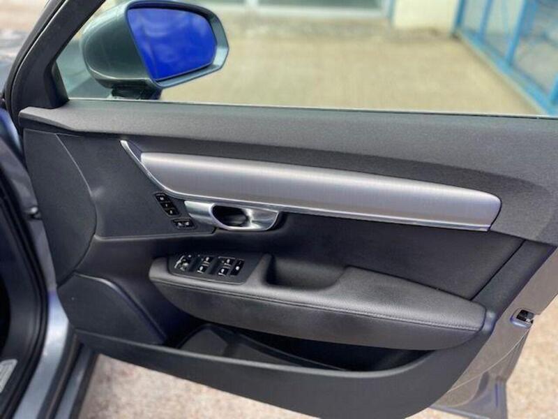 Volvo S90 2.0 T4 Momentum Plus Saloon 4dr Petrol Auto Euro 6 (s/s) (190 ps) - U7239