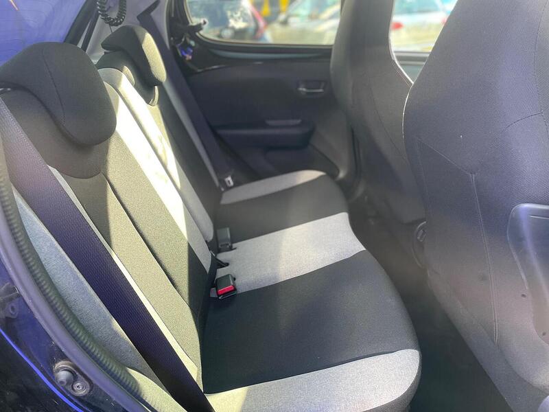 Citroen C1 1.2 PureTech Flair Edition Hatchback 5dr Petrol Manual Euro 6 (82 ps) - U7241