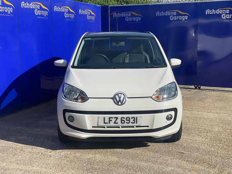 Volkswagen up! 1.0 High up! Hatchback 3dr Petrol Manual Euro 5 (75 ps) - U7243