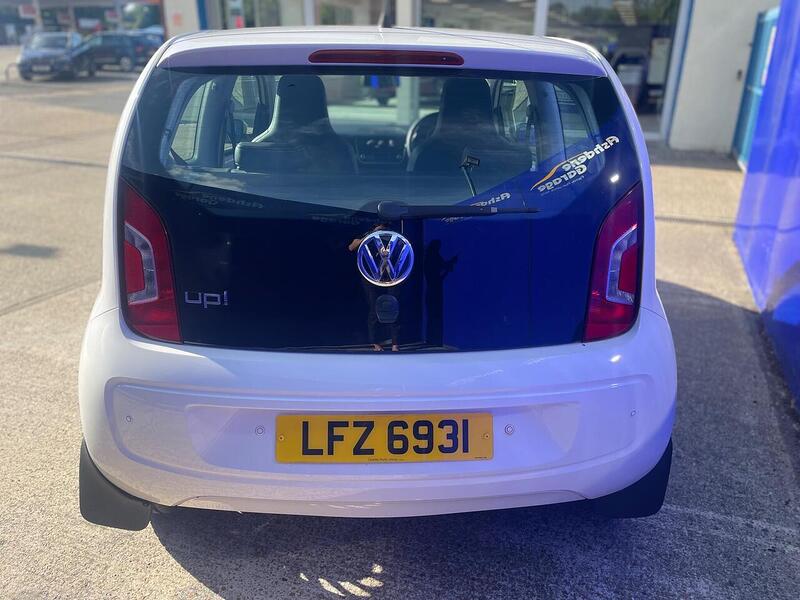 Volkswagen up! 1.0 High up! Hatchback 3dr Petrol Manual Euro 5 (75 ps) - U7243