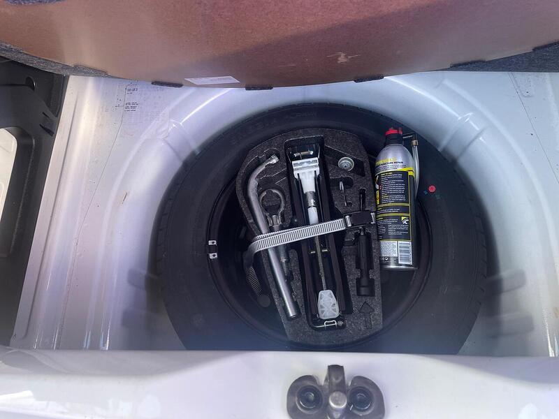 Volkswagen up! 1.0 High up! Hatchback 3dr Petrol Manual Euro 5 (75 ps) - U7243