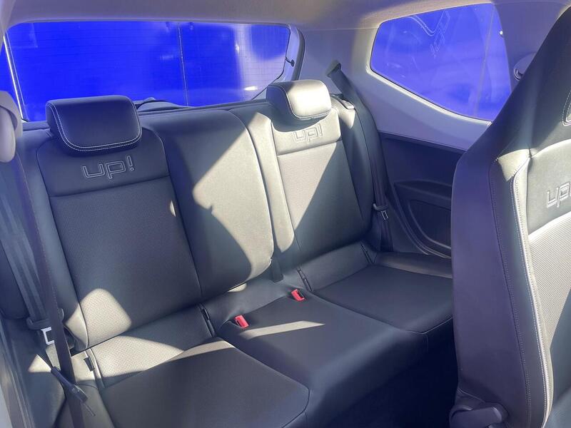 Volkswagen up! 1.0 High up! Hatchback 3dr Petrol Manual Euro 5 (75 ps) - U7243