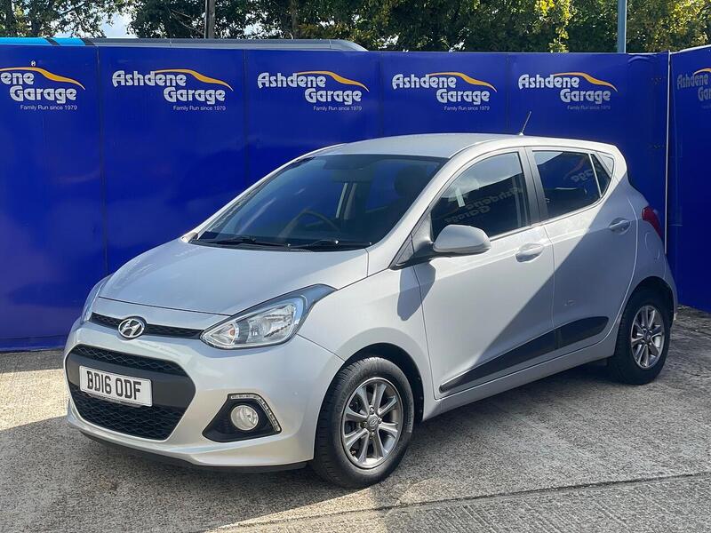 Hyundai i10 1.2 Premium Hatchback 5dr Petrol Auto Euro 6 (87 ps) - U7244