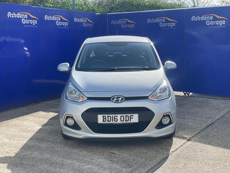 Hyundai i10 1.2 Premium Hatchback 5dr Petrol Auto Euro 6 (87 ps) - U7244