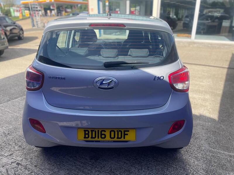 Hyundai i10 1.2 Premium Hatchback 5dr Petrol Auto Euro 6 (87 ps) - U7244
