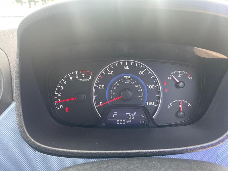 Hyundai i10 1.2 Premium Hatchback 5dr Petrol Auto Euro 6 (87 ps) - U7244