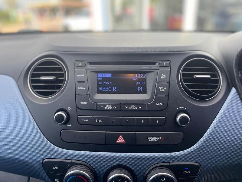 Hyundai i10 1.2 Premium Hatchback 5dr Petrol Auto Euro 6 (87 ps) - U7244