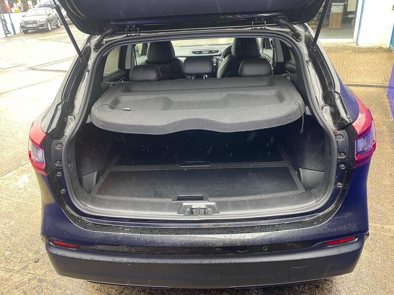 Nissan Qashqai 1.3 DIG-T Tekna SUV 5dr Petrol DCT Auto Euro 6 (s/s) (160 ps) - U7245