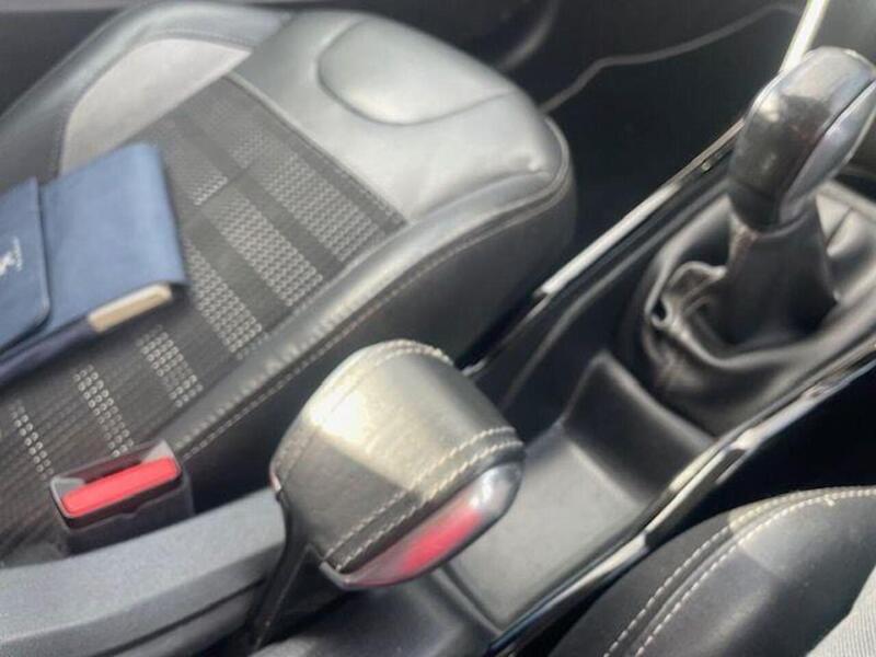 Peugeot 2008 1.2 PureTech Allure SUV 5dr Petrol Manual Euro 6 (82 ps) - U7254