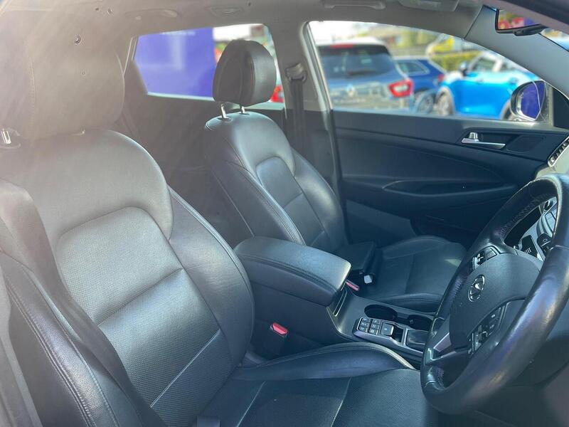 Hyundai TUCSON 2.0 CRDi Premium SE SUV 5dr Diesel Auto 4WD Euro 6 (185 ps) - U7256