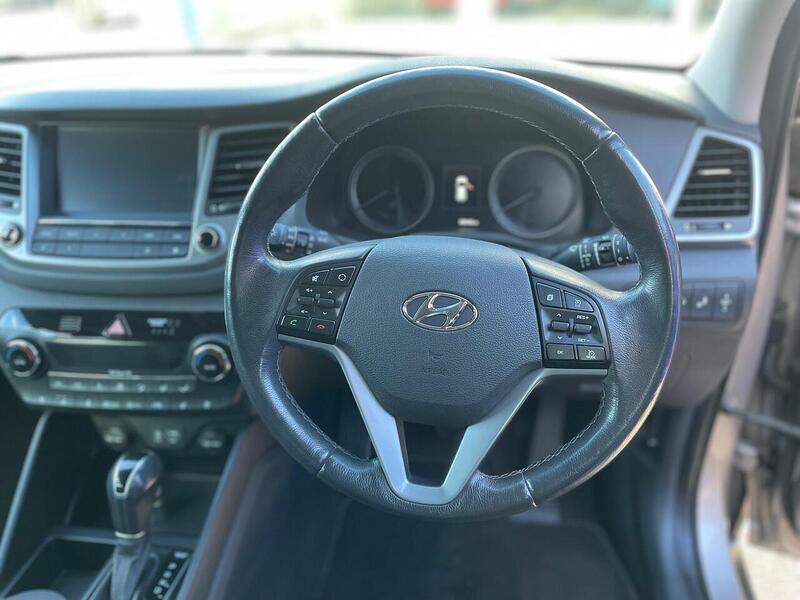 Hyundai TUCSON 2.0 CRDi Premium SE SUV 5dr Diesel Auto 4WD Euro 6 (185 ps) - U7256