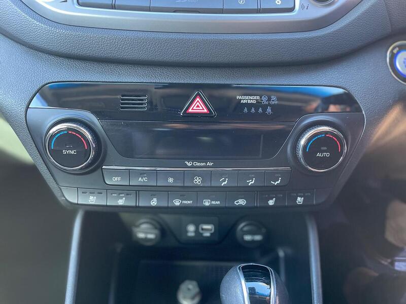 Hyundai TUCSON 2.0 CRDi Premium SE SUV 5dr Diesel Auto 4WD Euro 6 (185 ps) - U7256