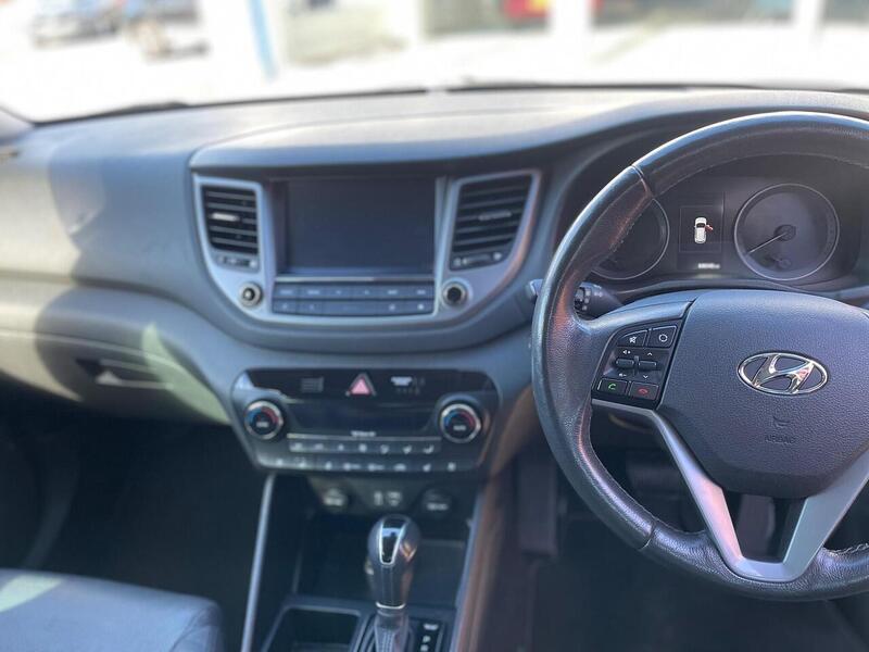 Hyundai TUCSON 2.0 CRDi Premium SE SUV 5dr Diesel Auto 4WD Euro 6 (185 ps) - U7256