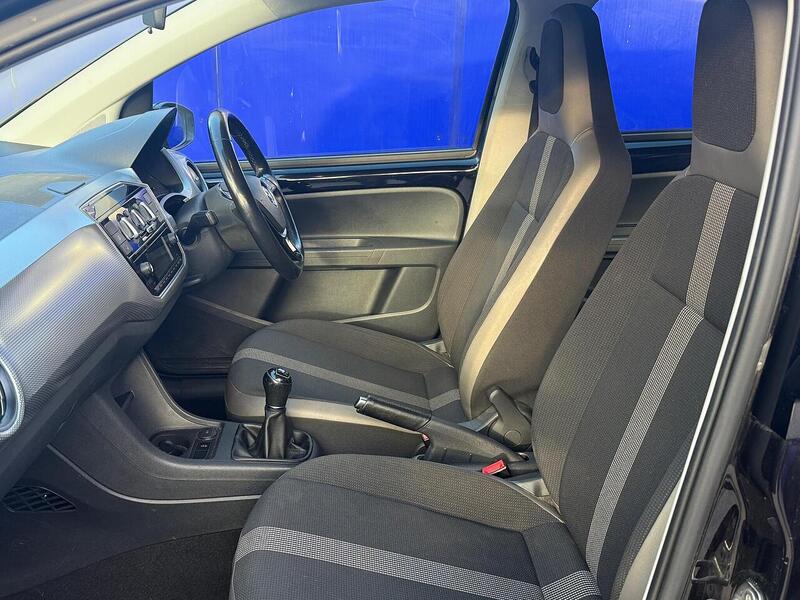 Volkswagen up! 1.0 High up! Hatchback 5dr Petrol Manual Euro 6 (75 ps) - U7262