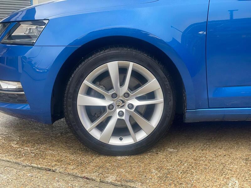 Skoda Octavia 2.0 TSI SE L DSG 4WD Euro 6 (s/s) 5dr - U7272