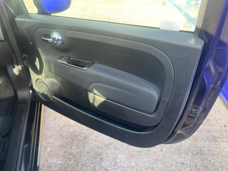 Fiat 500 1.0 MHEV Lounge Hatchback 3dr Petrol Manual Euro 6 (s/s) (70 bhp) - U7274