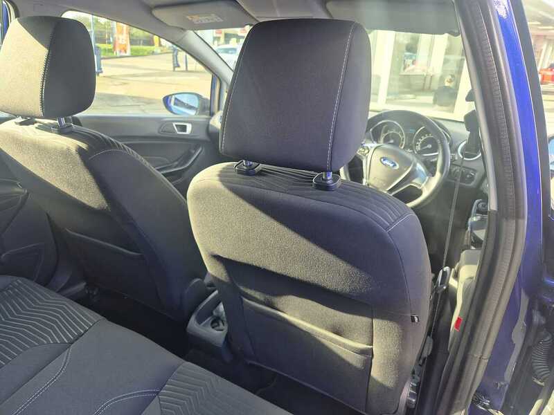 Ford Fiesta 1.6 Zetec Hatchback 5dr Petrol Powershift Euro 5 (105 ps) - U7275