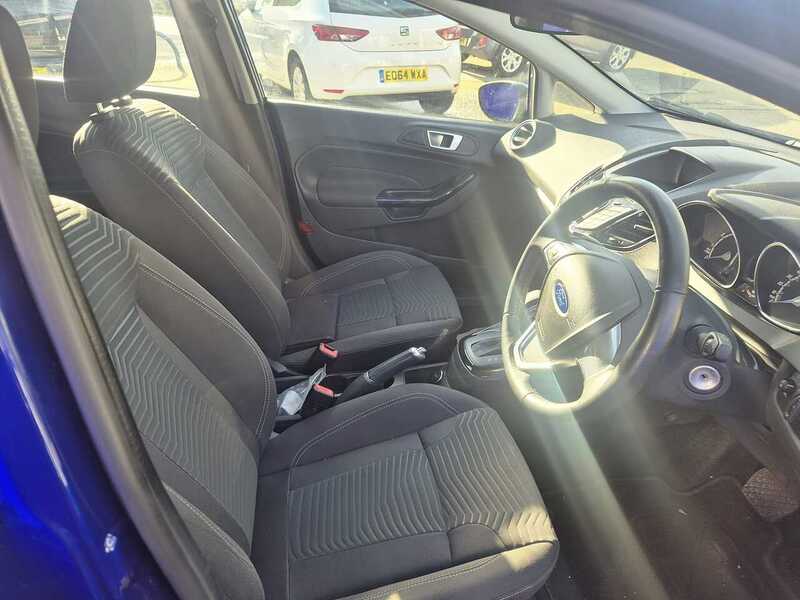 Ford Fiesta 1.6 Zetec Hatchback 5dr Petrol Powershift Euro 5 (105 ps) - U7275